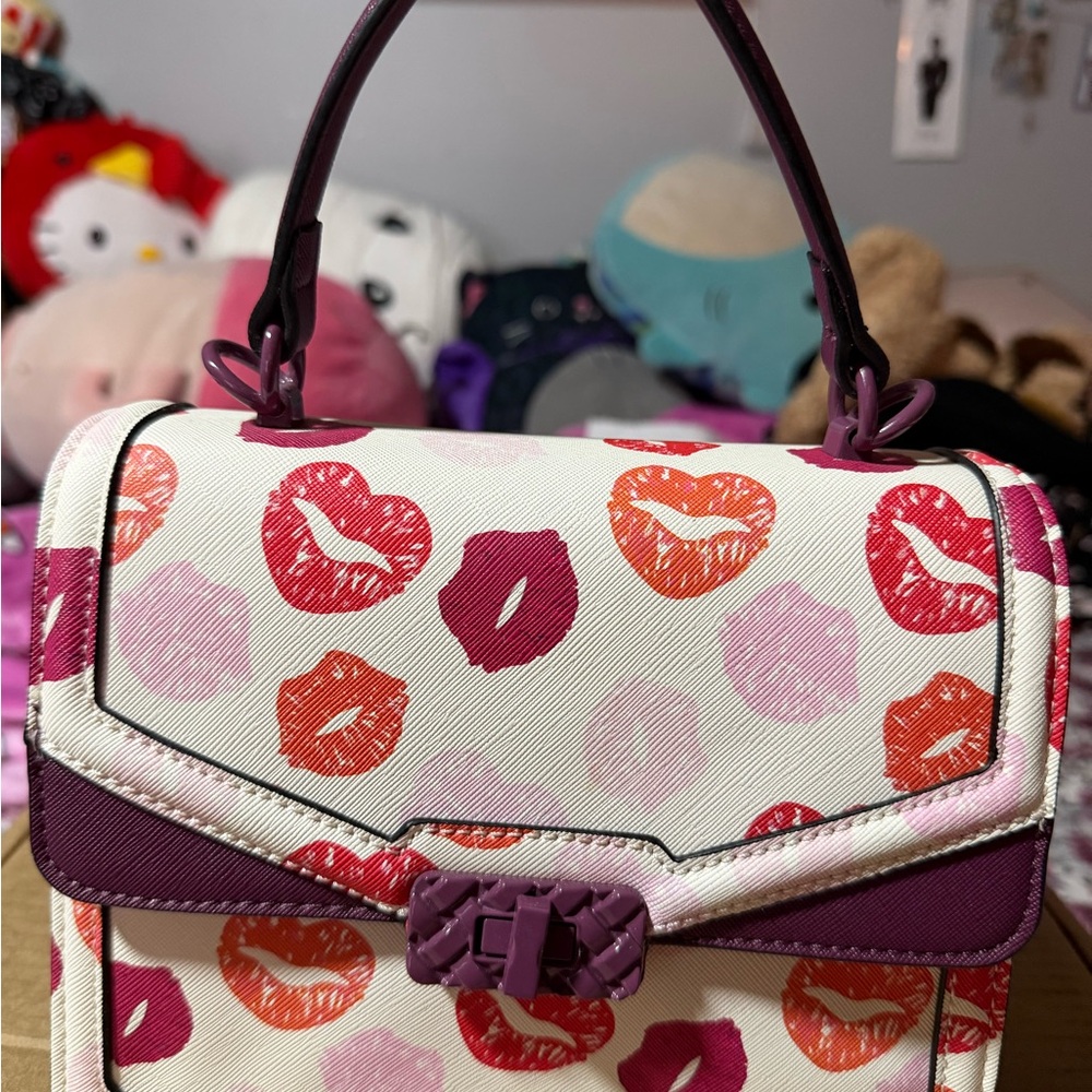 Aldo White Satchel with Pink, Fuchsia & Red Kiss Print
